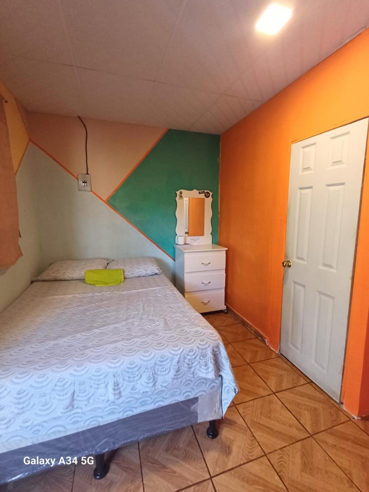 Hostal Nina Oly Tamanique ห้อง รูปภาพ