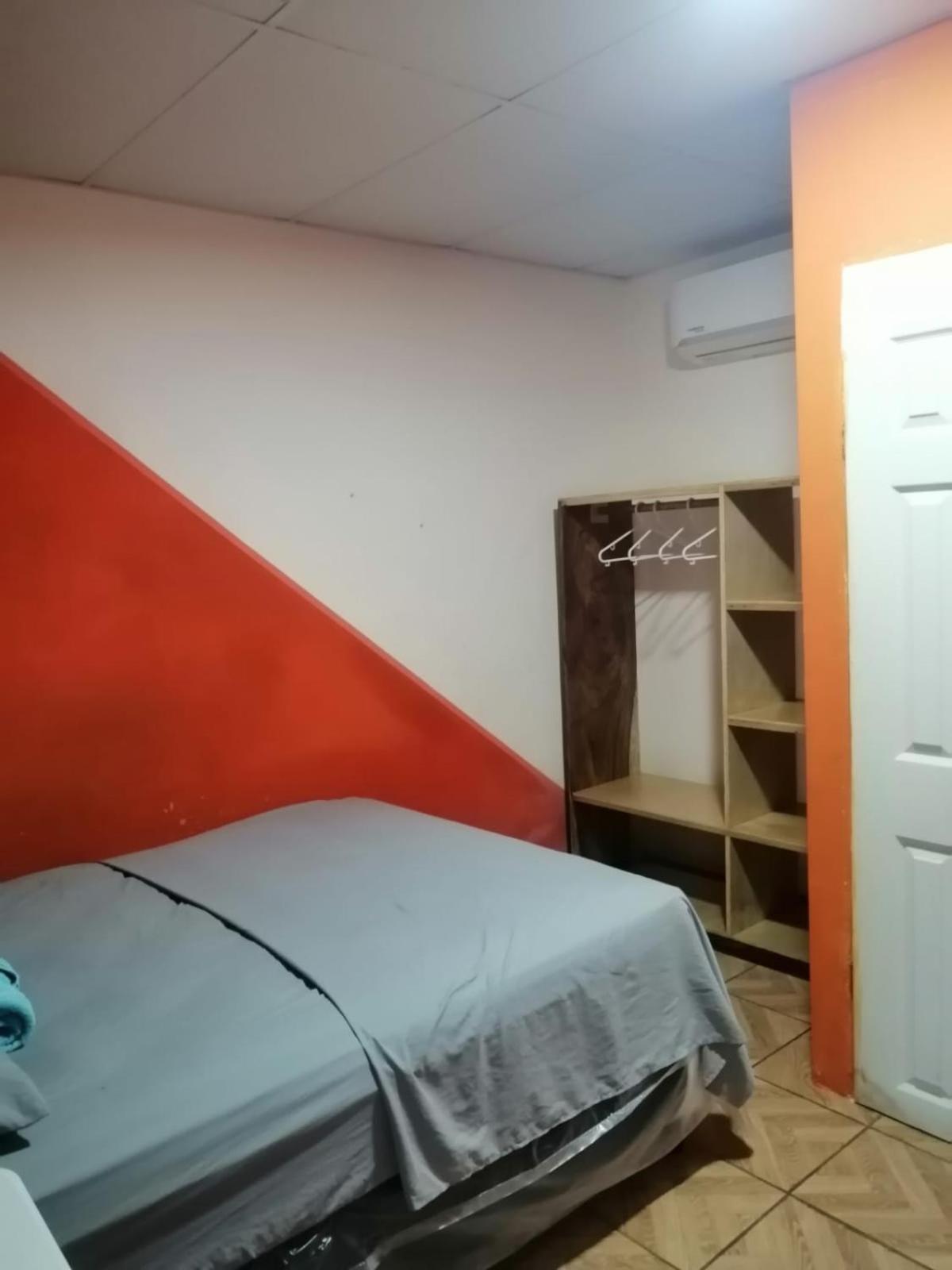 Hostal Nina Oly Tamanique ภายนอก รูปภาพ