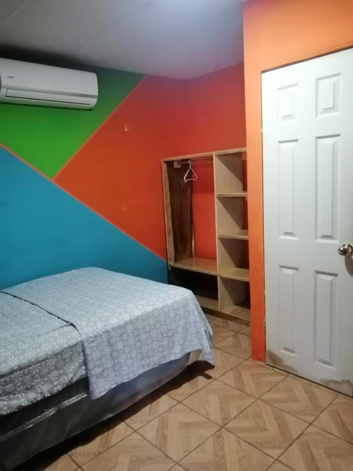Hostal Nina Oly Tamanique ภายนอก รูปภาพ