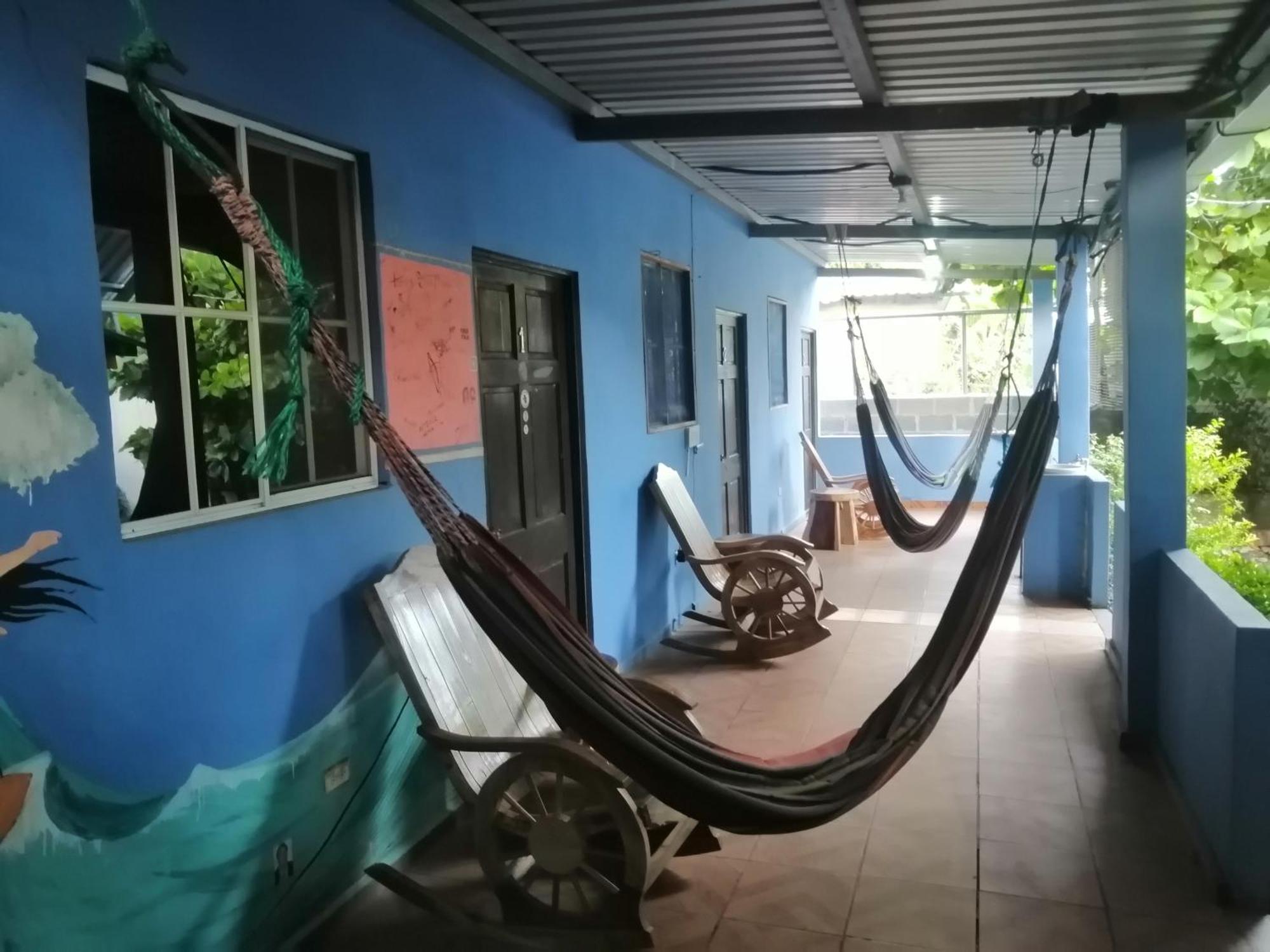 Hostal Nina Oly Tamanique ภายนอก รูปภาพ