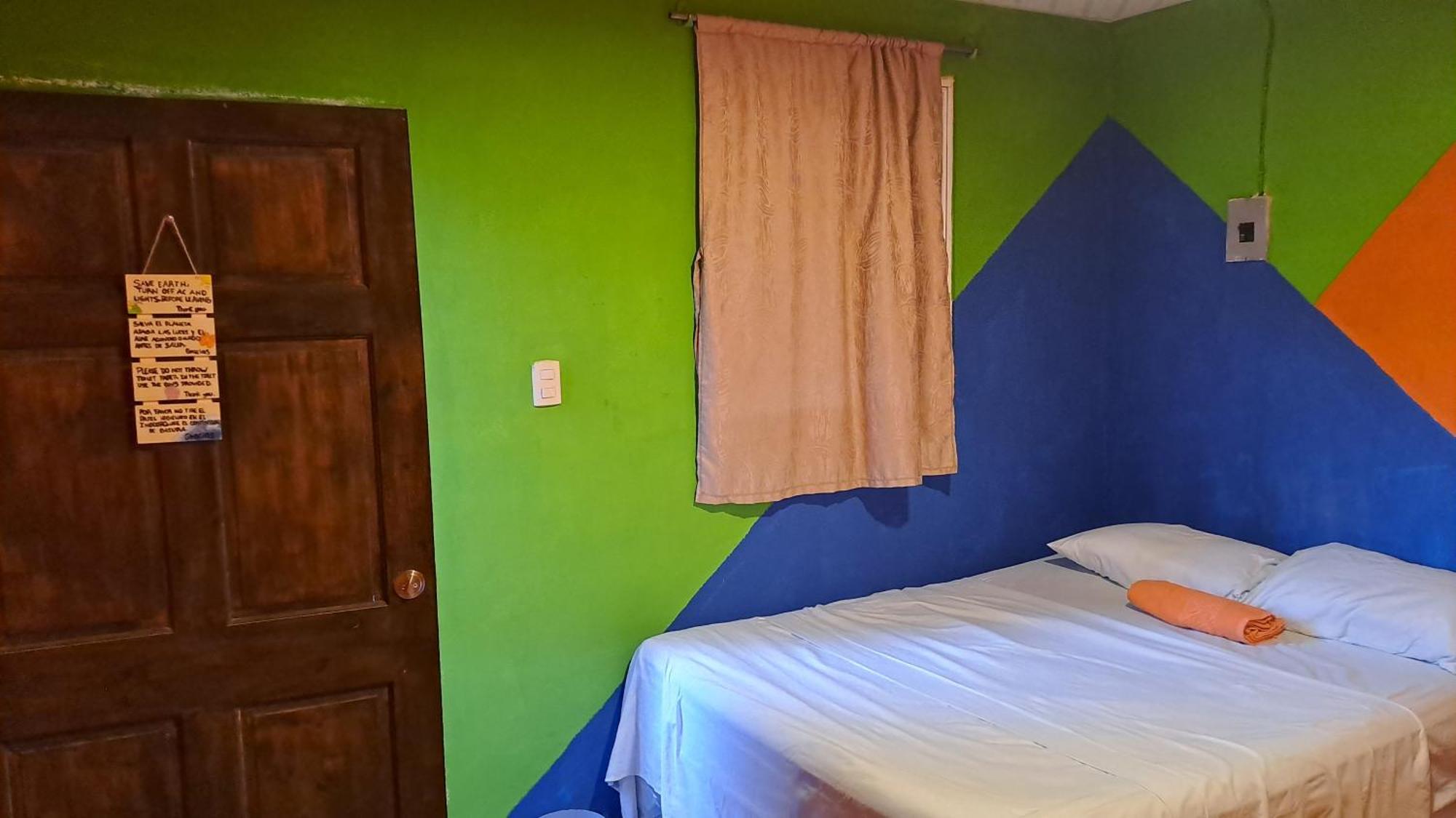 Hostal Nina Oly Tamanique ห้อง รูปภาพ